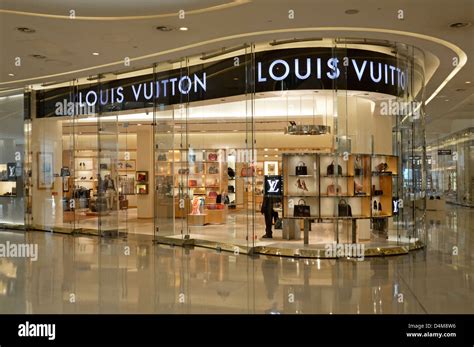 louis vuitton outlet gardasee|outlet stores in louis vuitton.